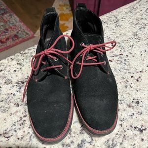 Men Donald J Pliner ankle suede boots